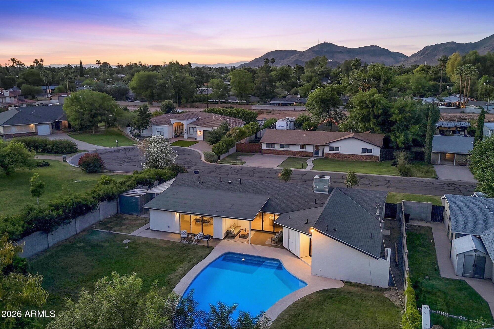 WINDSOR PARK - Residential
