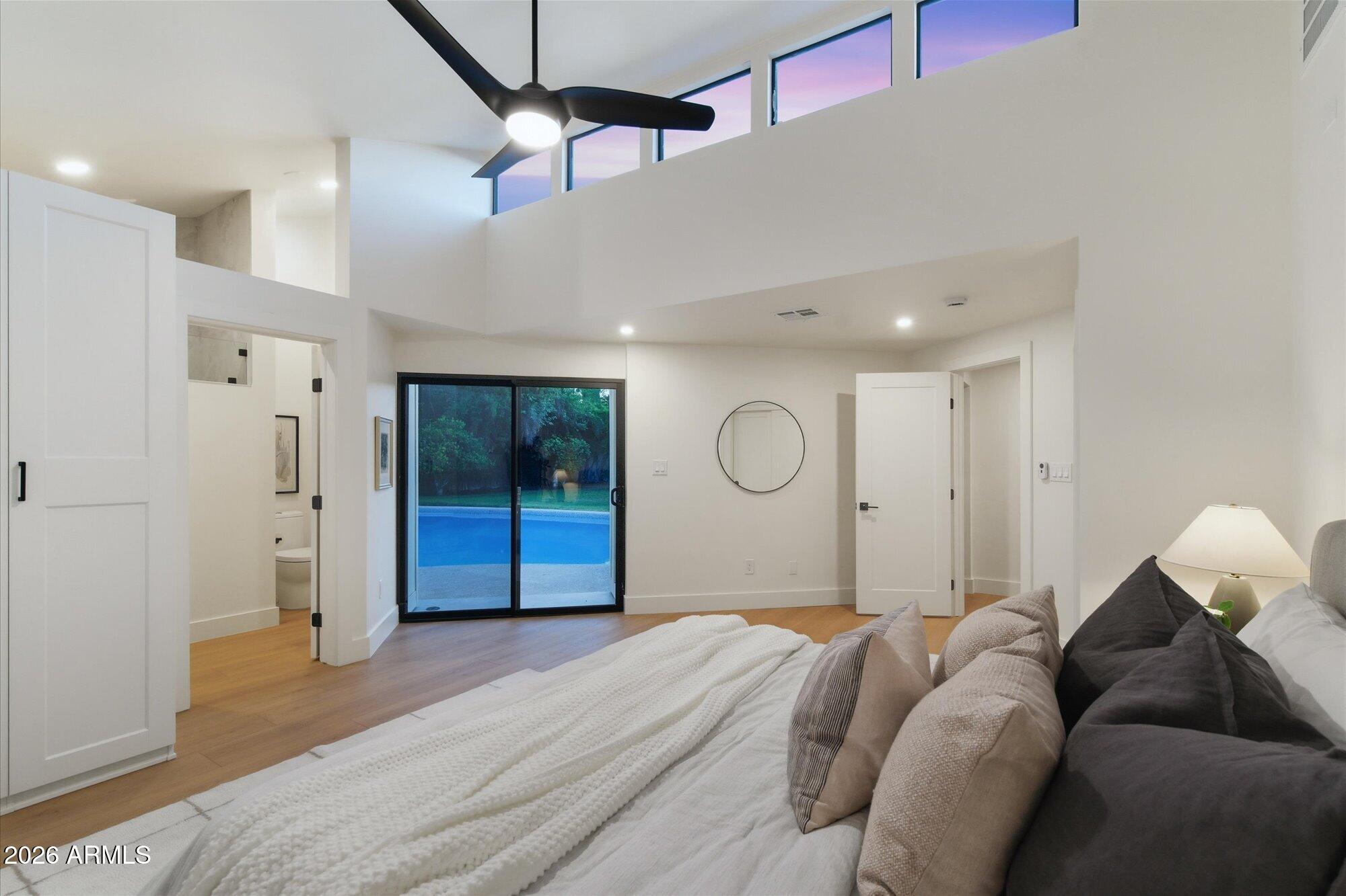 WINDSOR PARK - Residential