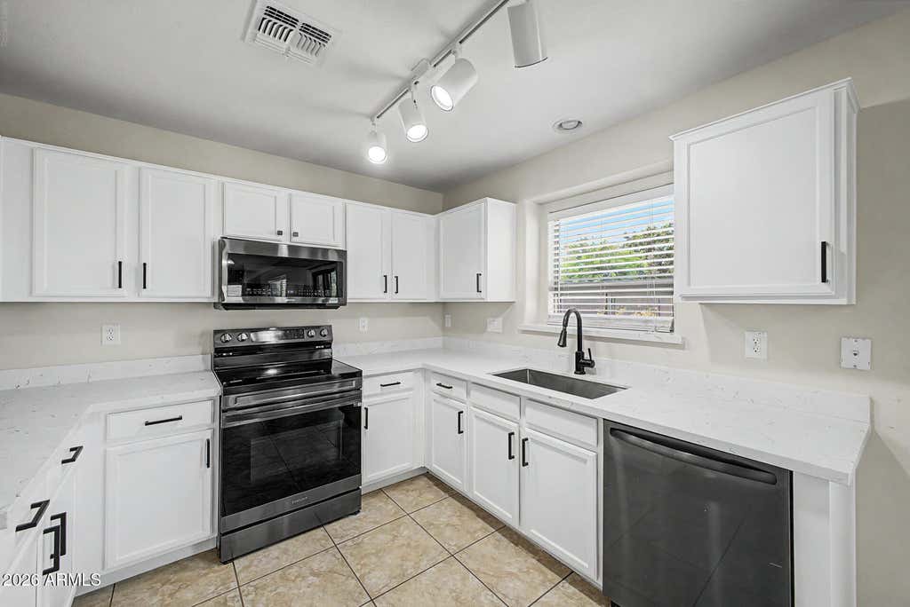 Photo of 1610 W San Tan Hills Drive, San Tan Valley, AZ 85144 (MLS # 7049249)