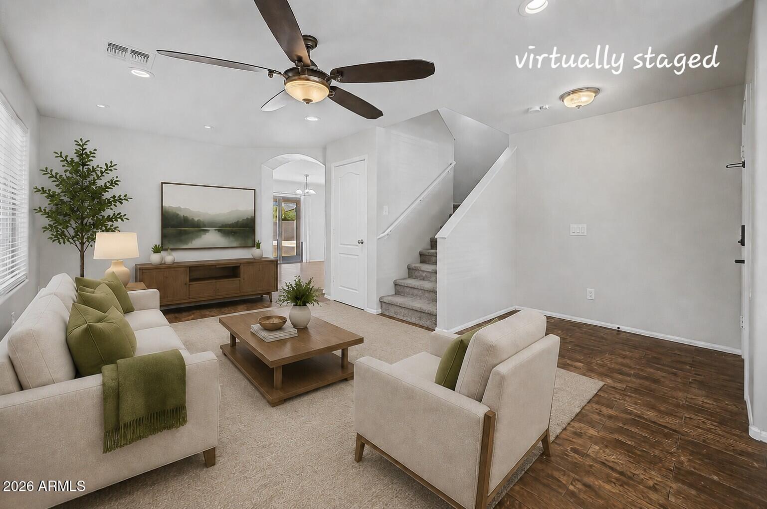 1610 W SAN TAN HILLS Drive