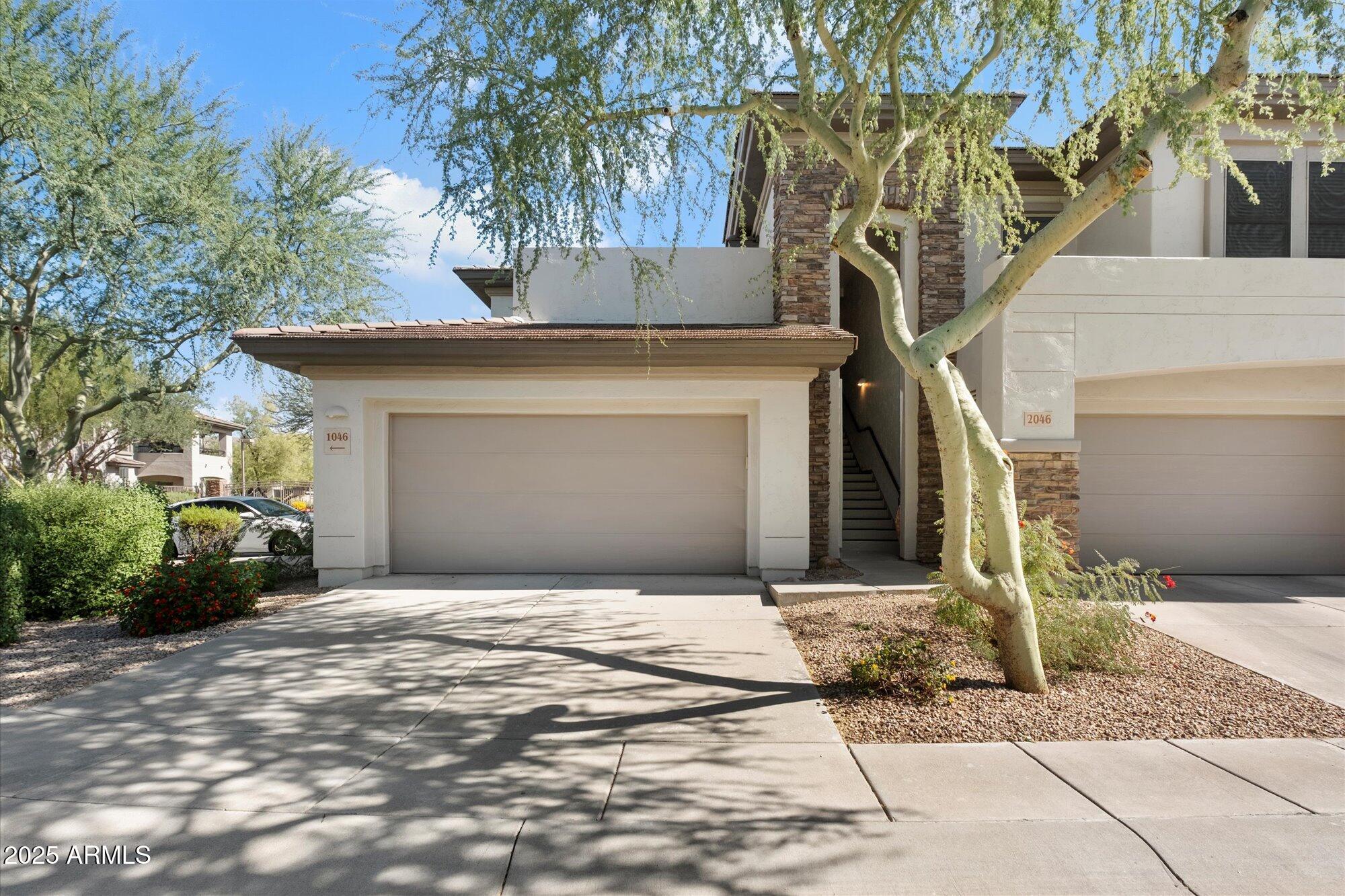 33550 N DOVE LAKES Drive 2046