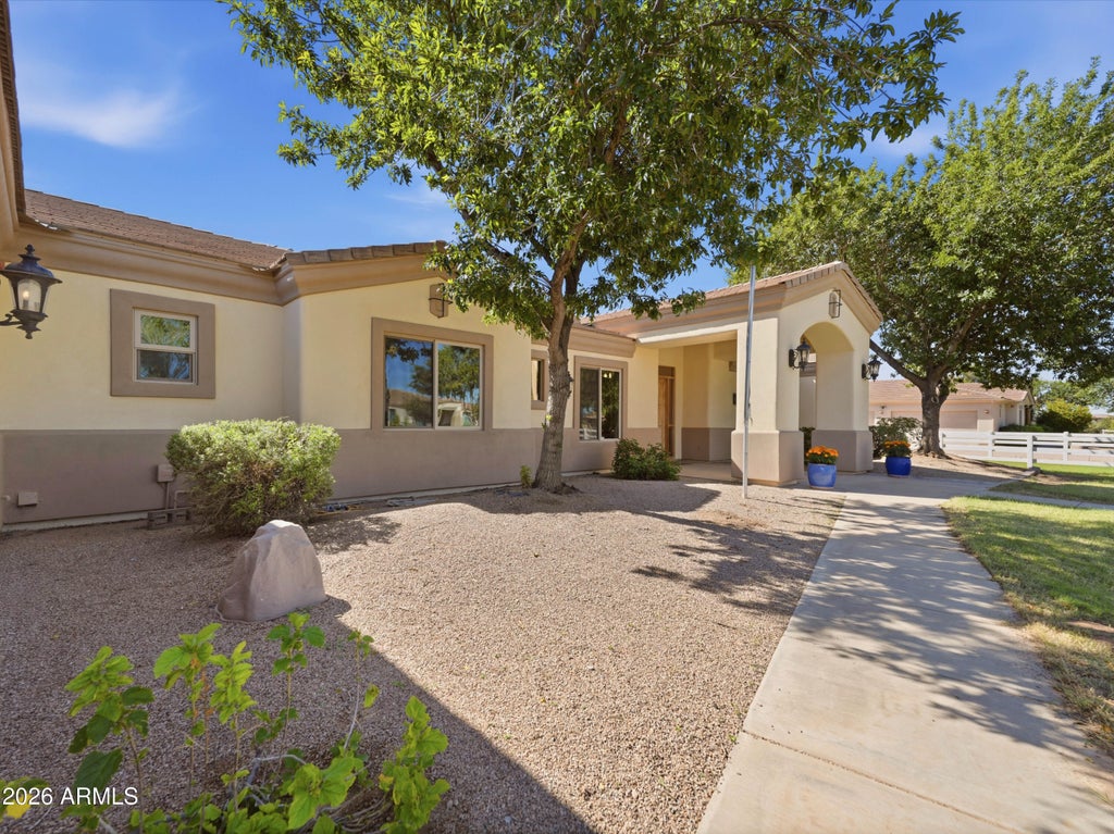 Photo of 24113 S Cloud Creek Trail, Queen Creek, AZ 85142 (MLS # 7089859)