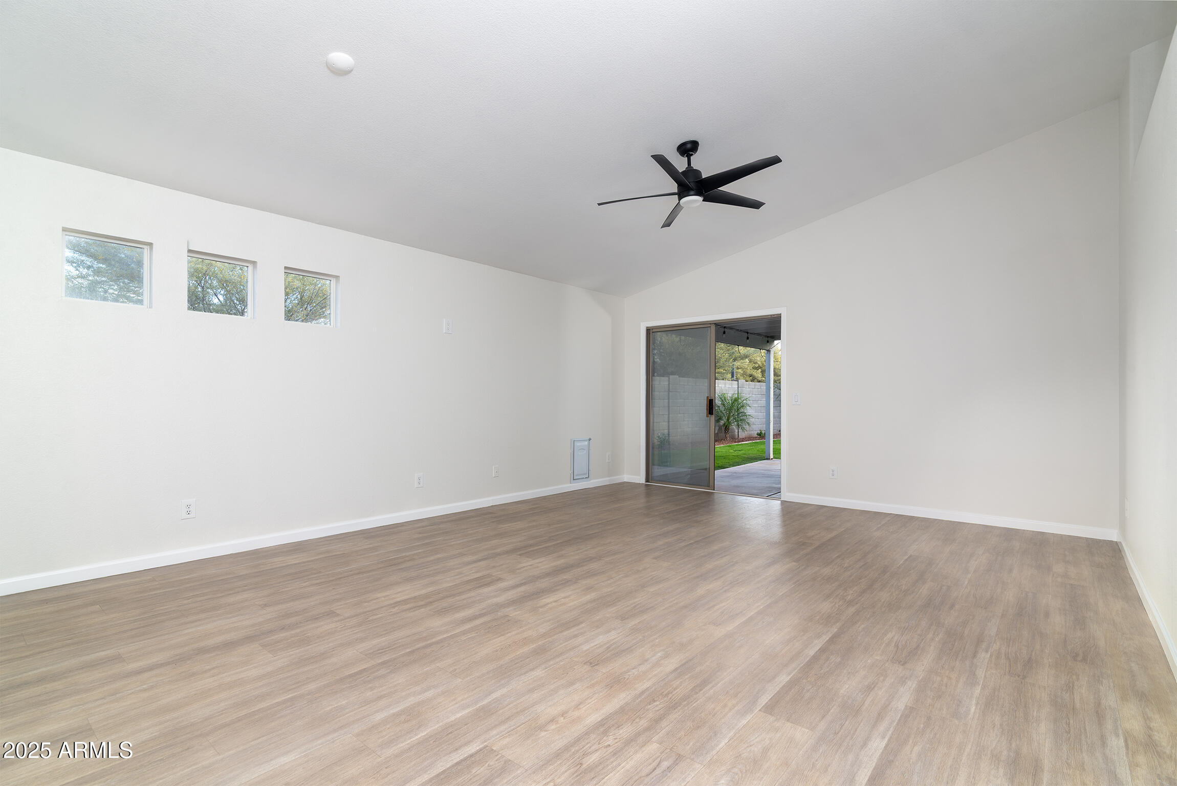 1741 E SIERRA MADRE Avenue