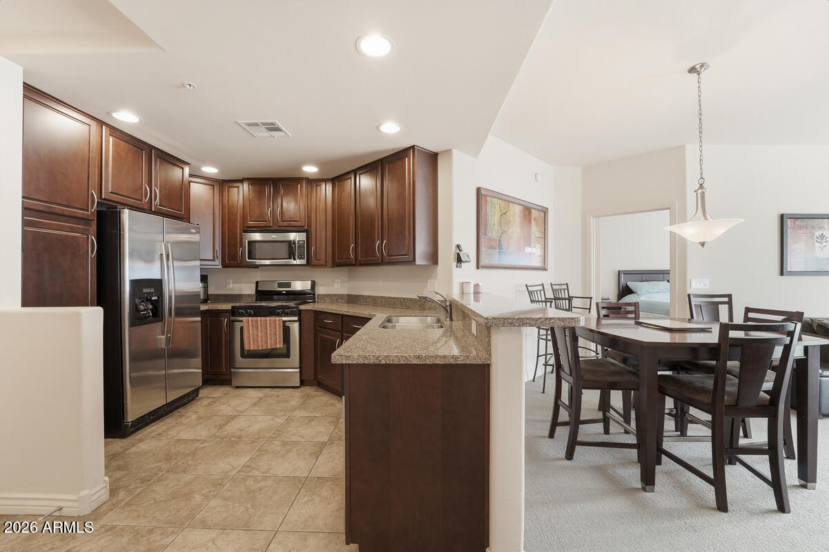 5350 E DEER VALLEY Drive 4401