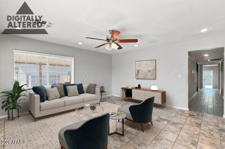 621 S 4TH Street