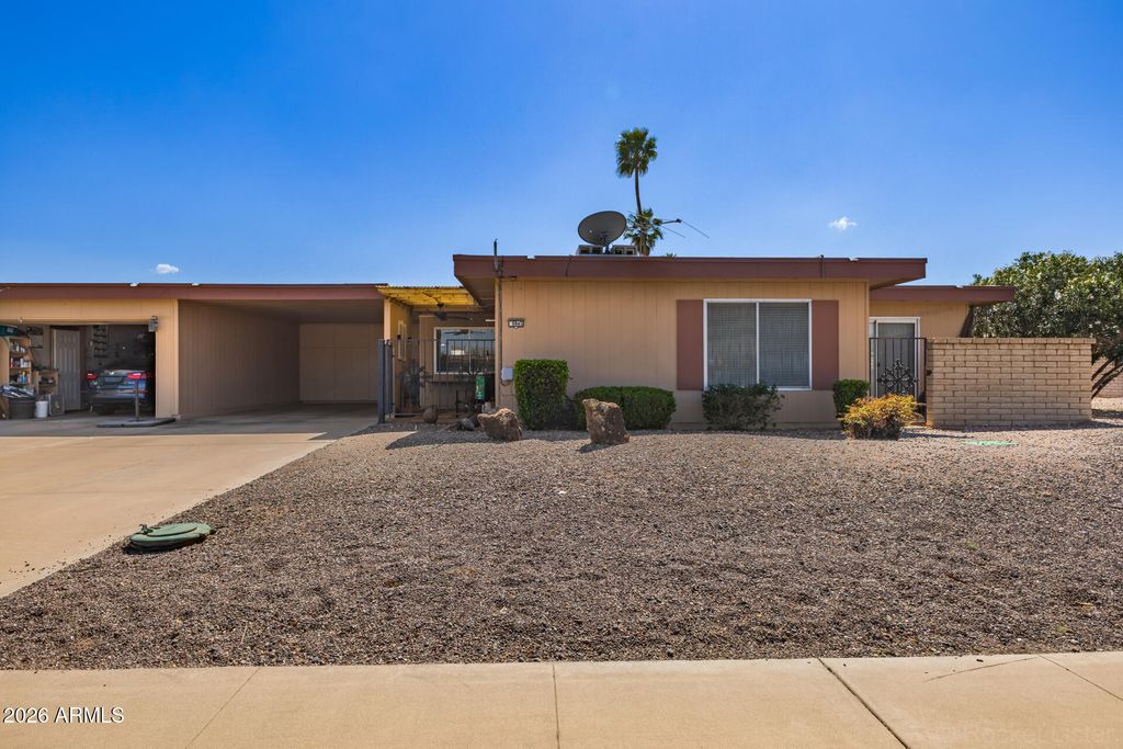Photo of 9845 W Royal Ridge Drive, Sun City, AZ 85351 (MLS # 6991662)