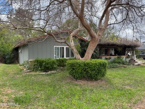 1461 E MCLELLAN Boulevard Phoenix AZ 85014