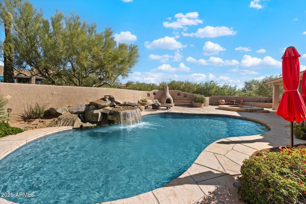 Photo of 8056 E Lariat Lane, Scottsdale, AZ 85255 (MLS # 6952784)