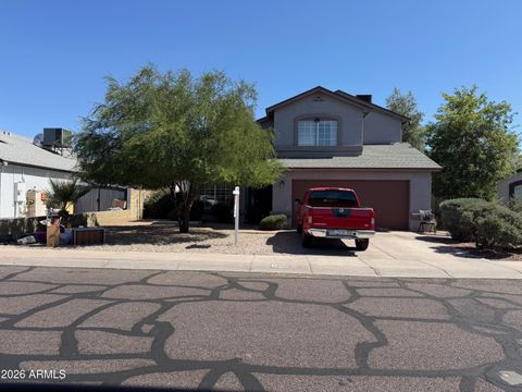 Property photo of 8907 W Highland Avenue, Phoenix, AZ 85037