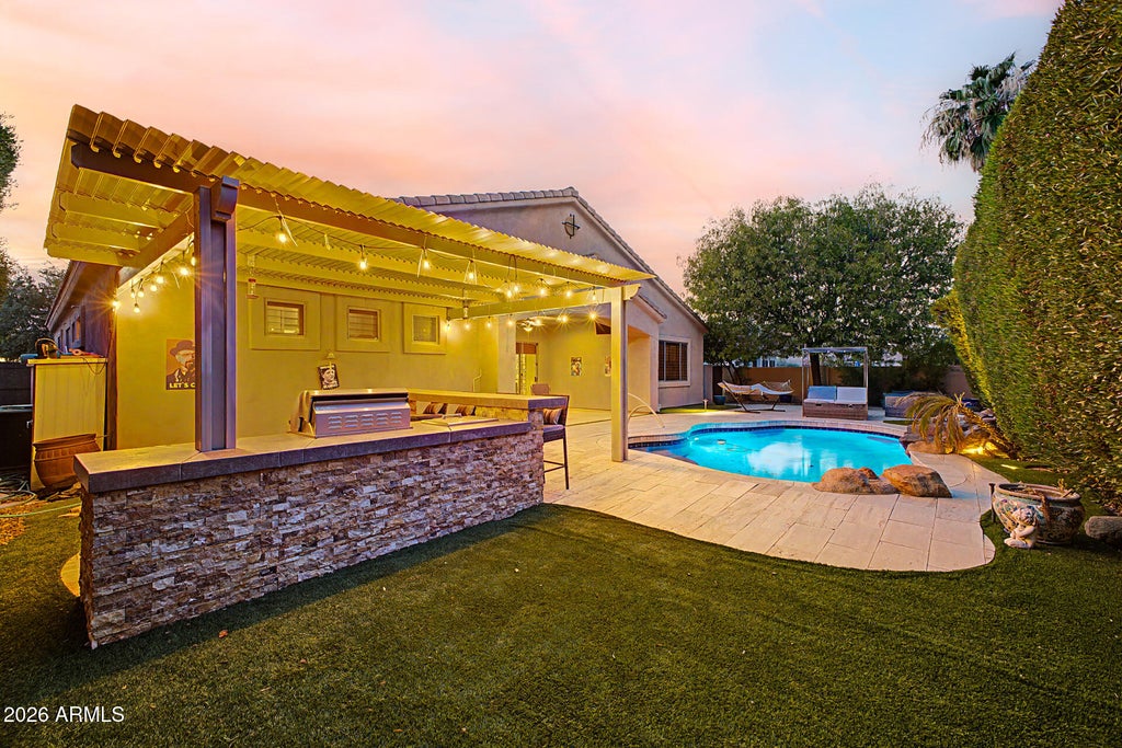 Photo of 65 S Presidio Drive, Gilbert, AZ 85233 (MLS # 7072552)