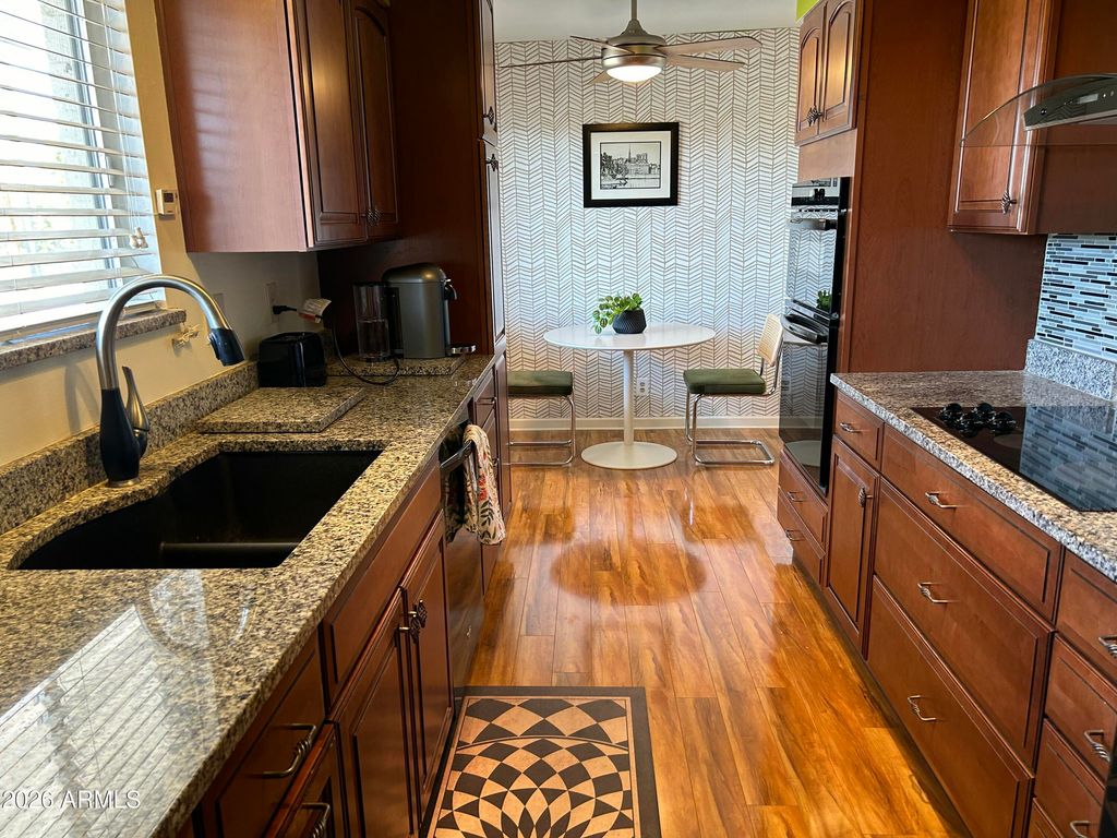 Photo of 100 W Maryland Avenue #O2, Phoenix, AZ 85013 (MLS # 7000430)