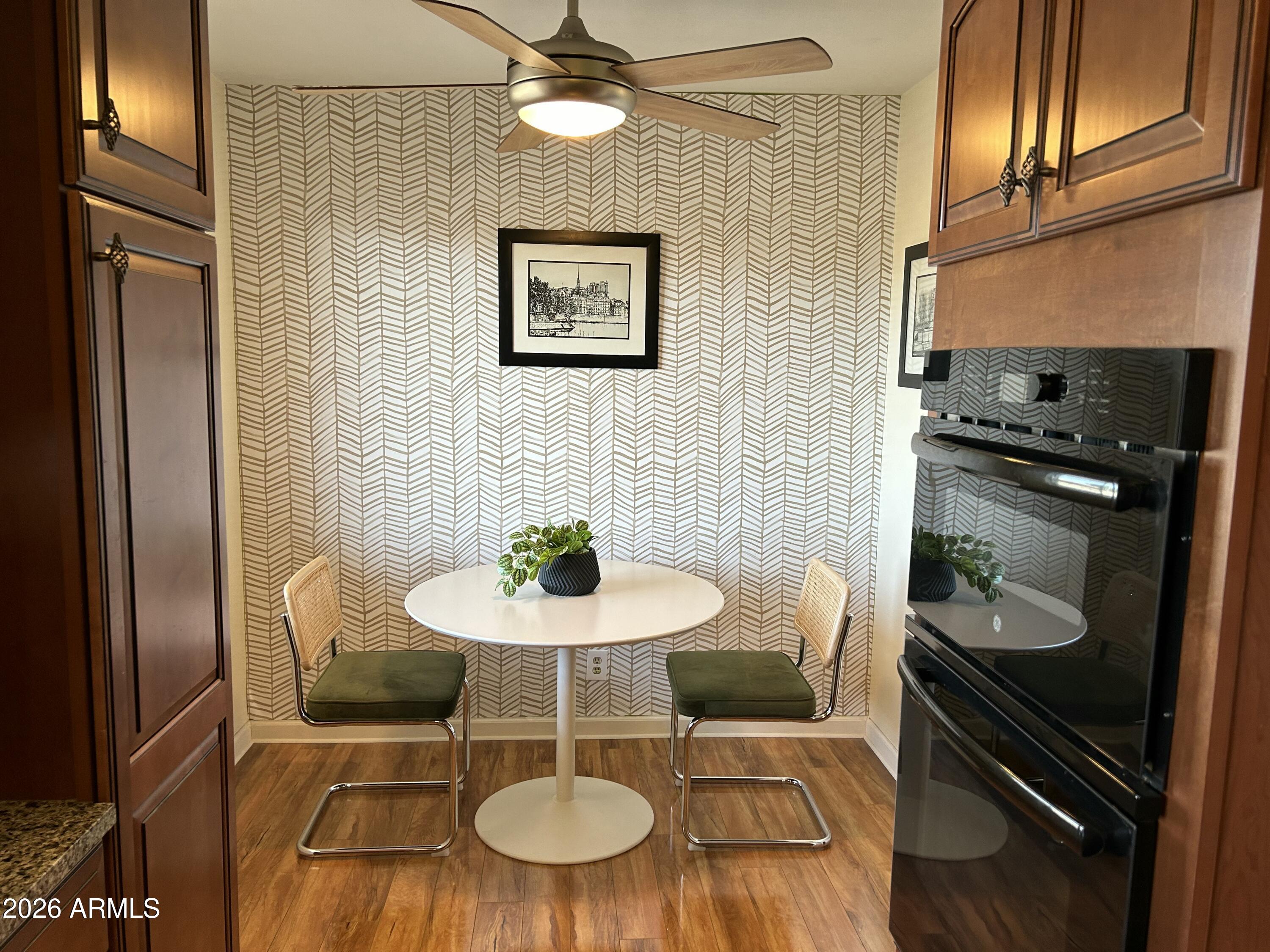 100 W MARYLAND Avenue O2