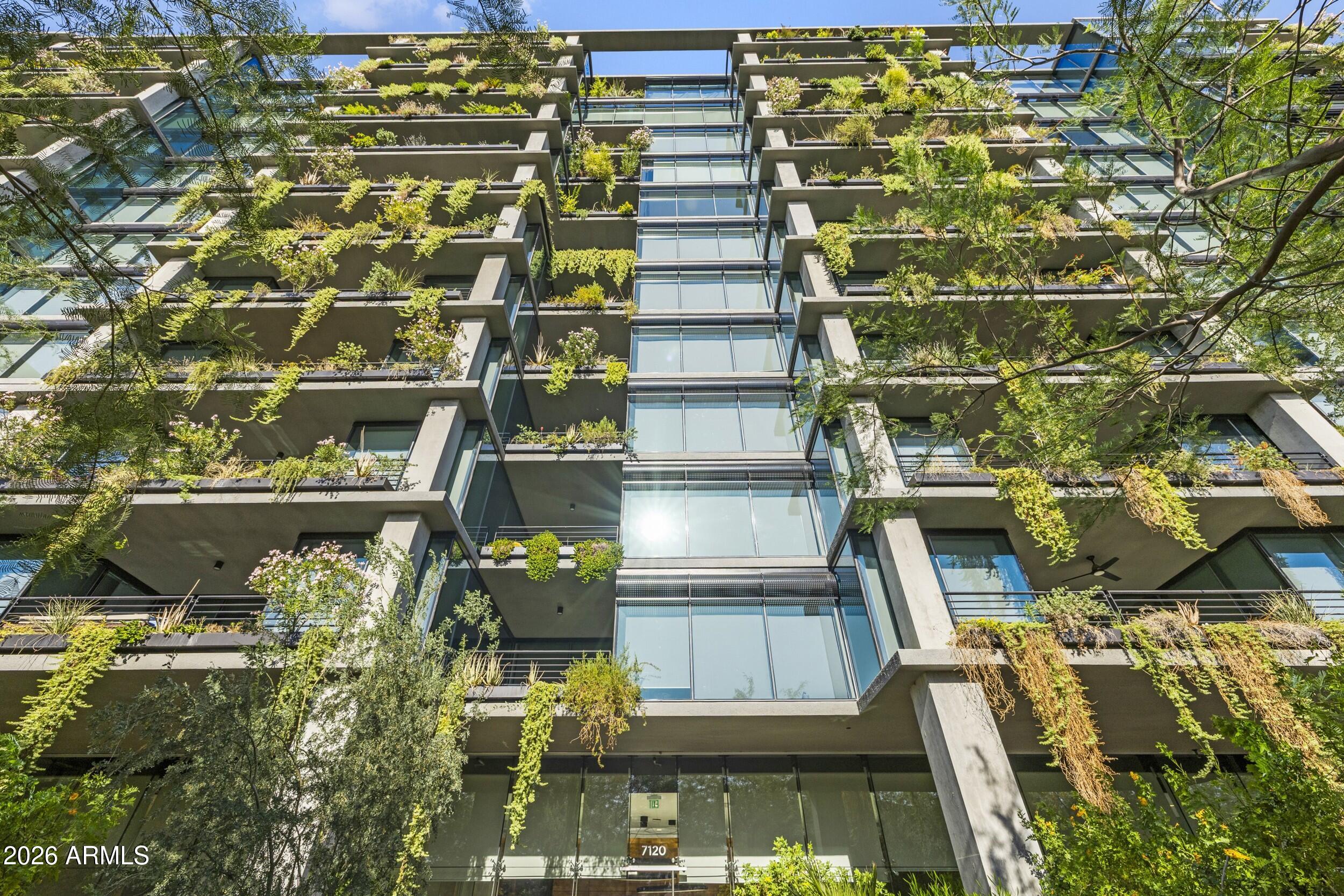 OPTIMA KIERLAND CENTER 7120 CONDOMINIUM 2ND AMD - Residential