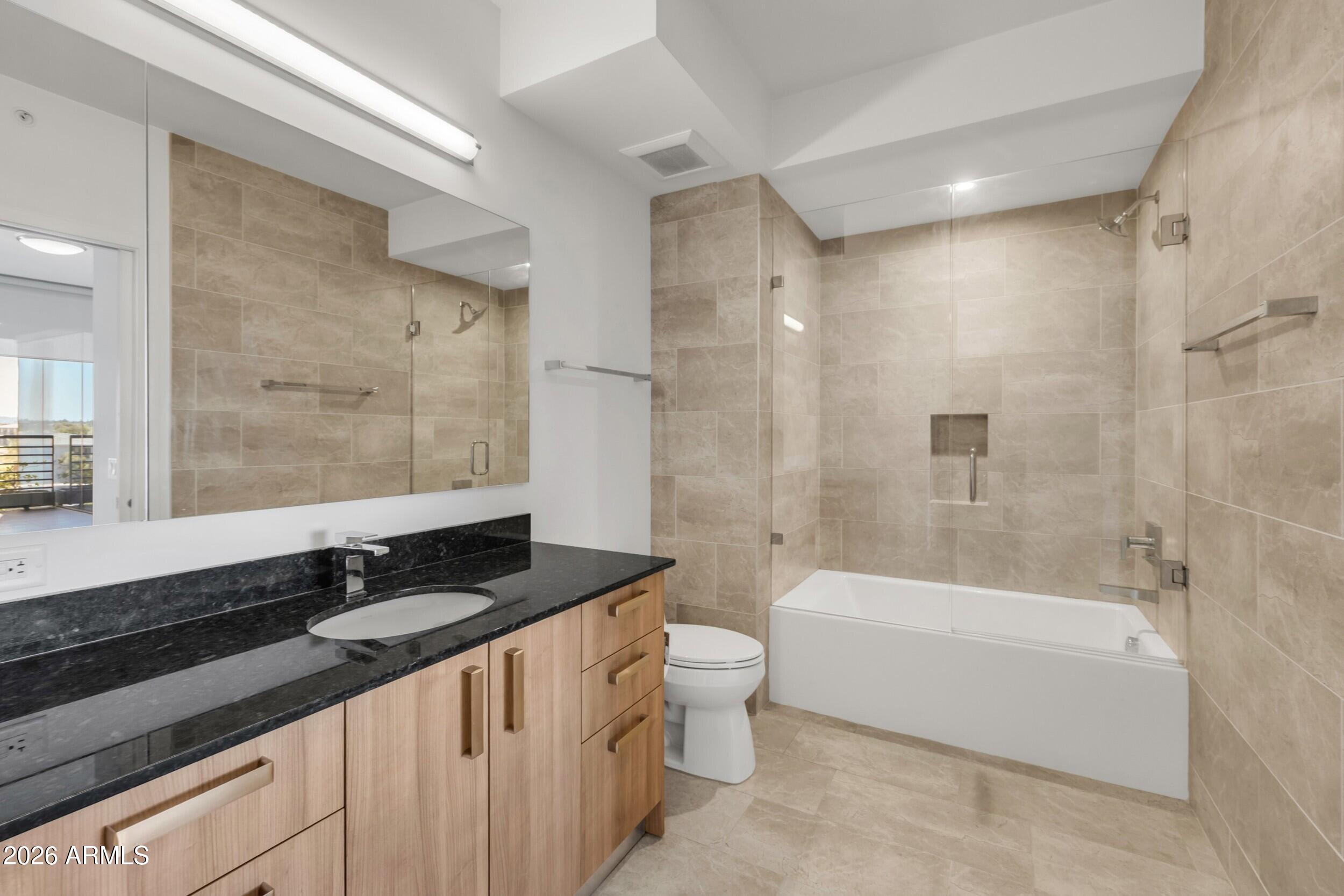OPTIMA KIERLAND CENTER 7120 CONDOMINIUM 2ND AMD - Residential