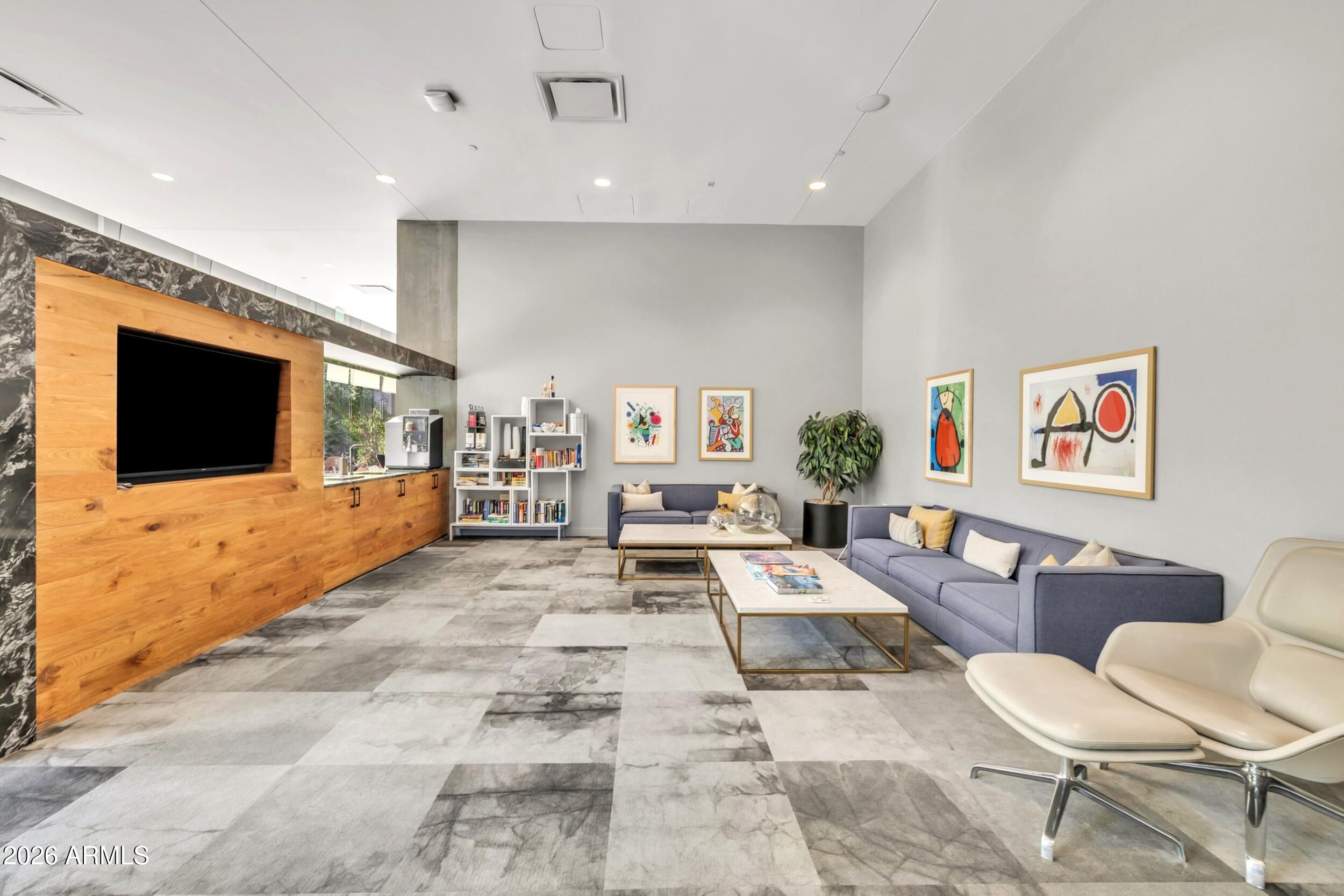 OPTIMA KIERLAND CENTER 7120 CONDOMINIUM 2ND AMD - Residential