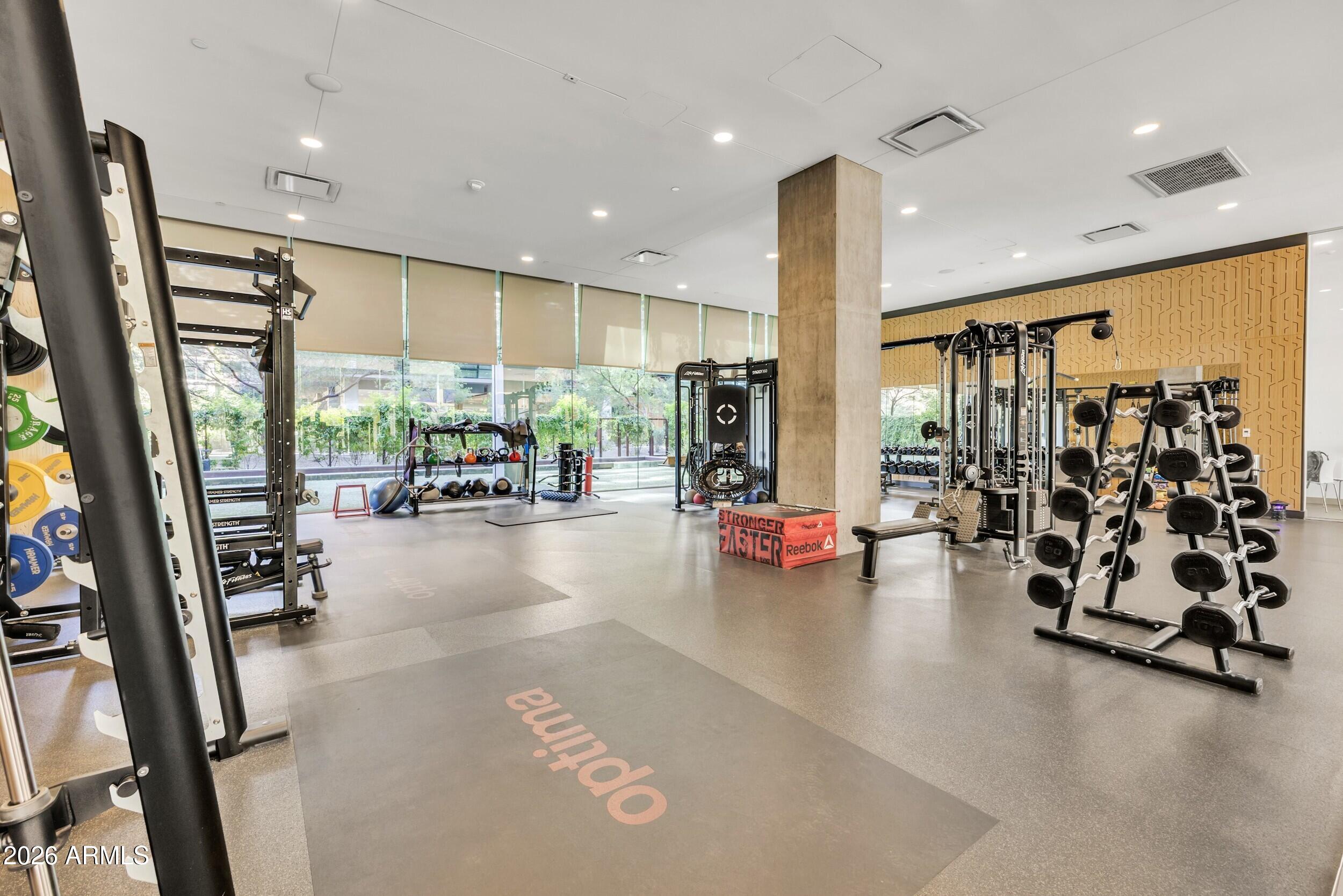 OPTIMA KIERLAND CENTER 7120 CONDOMINIUM 2ND AMD - Residential