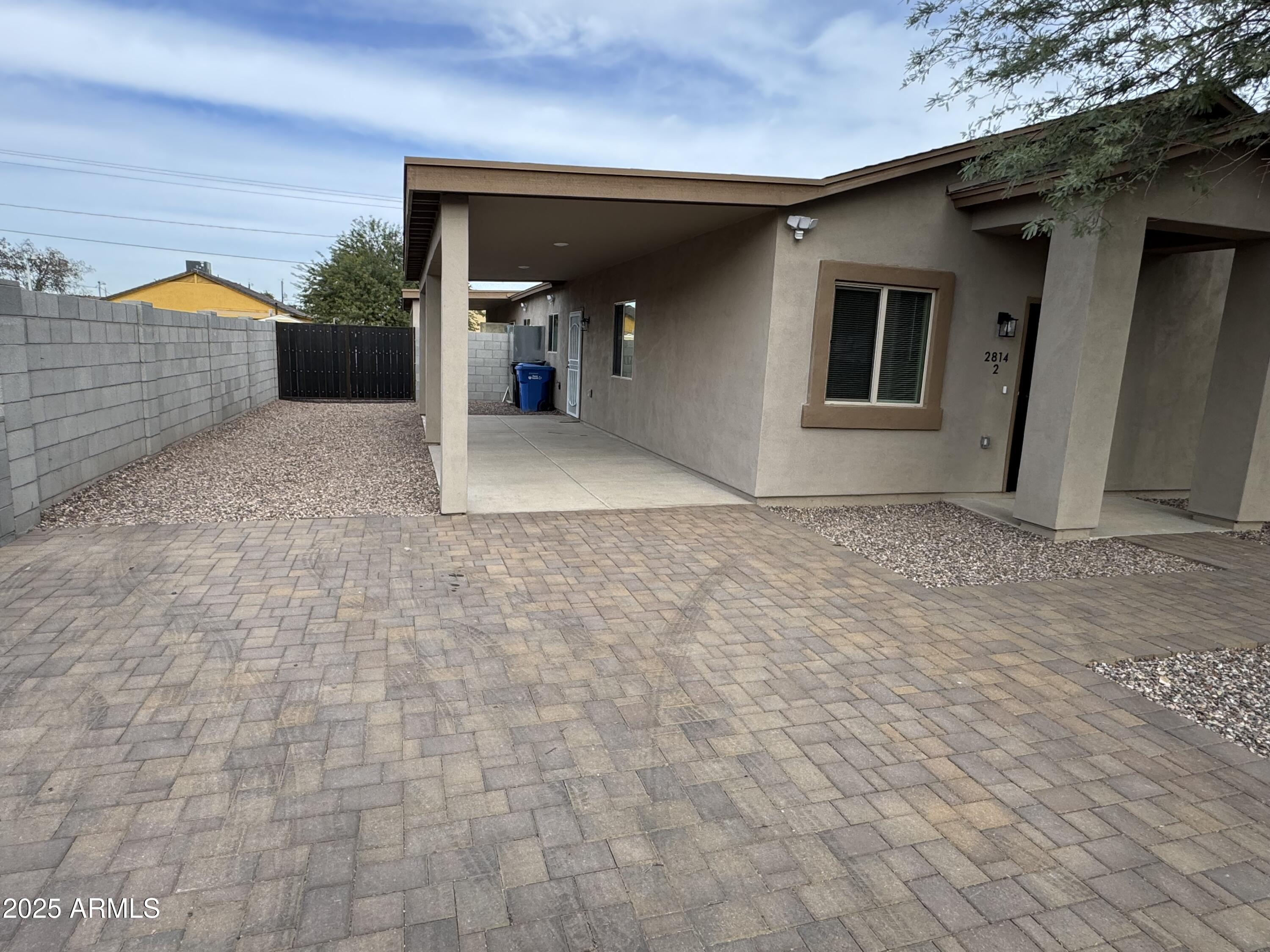 2814 E ROESER Road 2