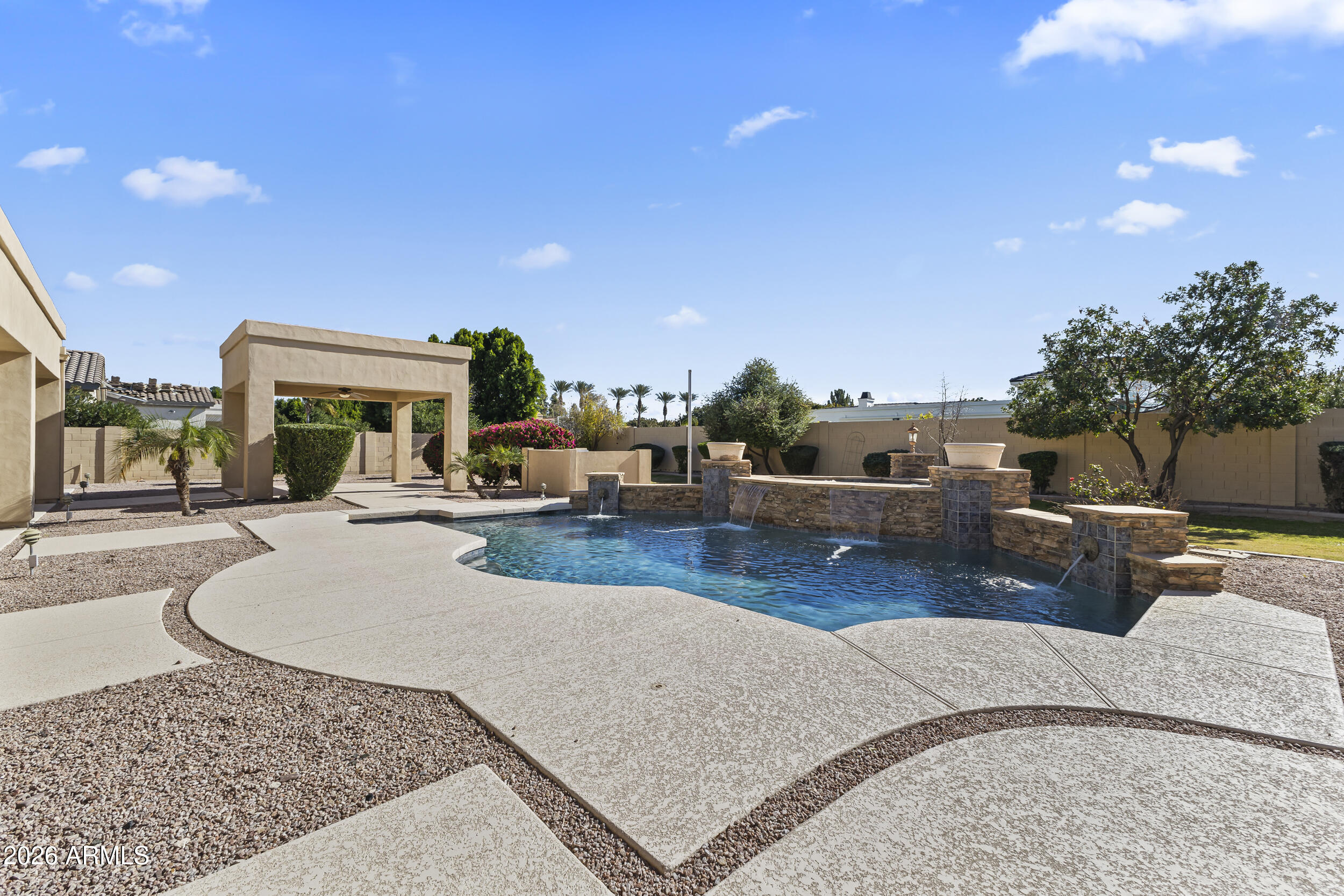 3531 E NORWOOD Circle