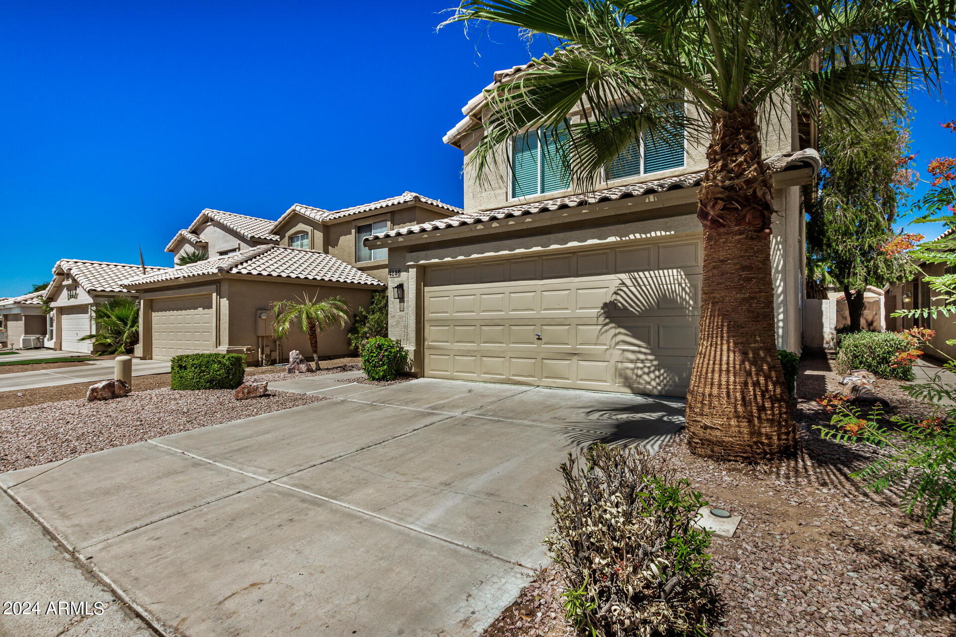 4648 W DEL RIO Street