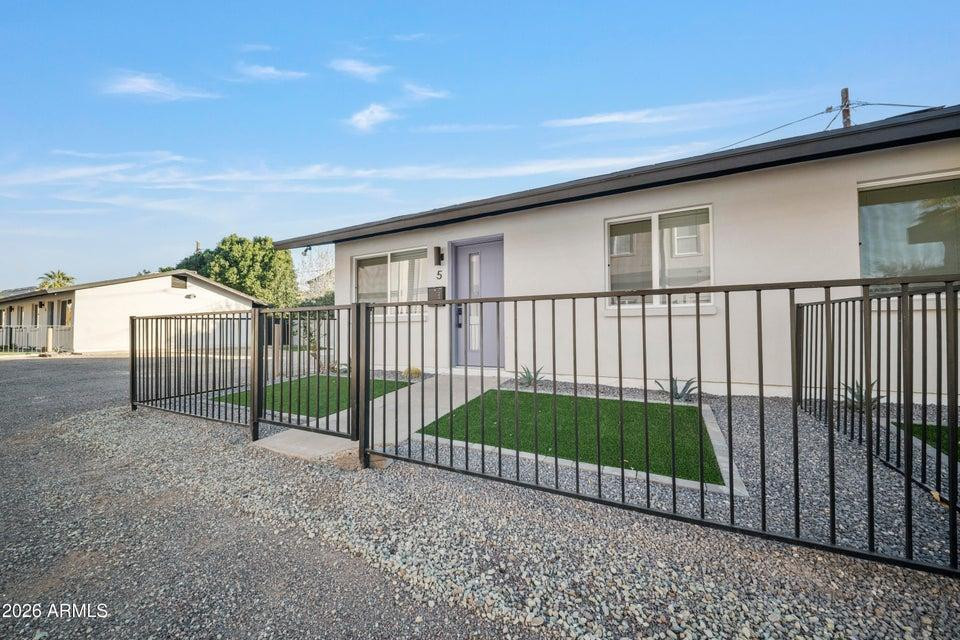 3110 N 37th Street 6