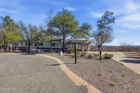 816 N RIDGEVIEW Place Huachuca City AZ 85616