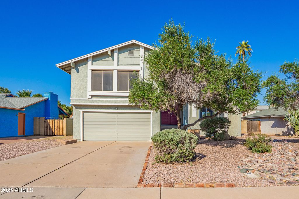 Photo of 4612 W Jupiter Way, Chandler, AZ 85226 (MLS # 6951713)