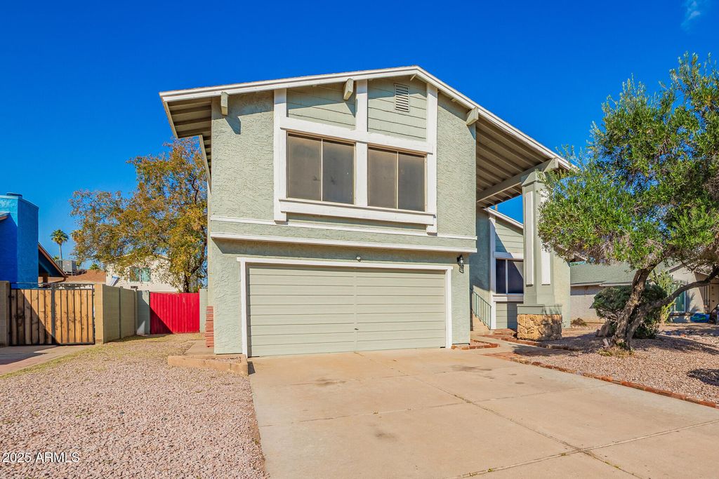 Photo of 4612 W Jupiter Way, Chandler, AZ 85226 (MLS # 6951713)