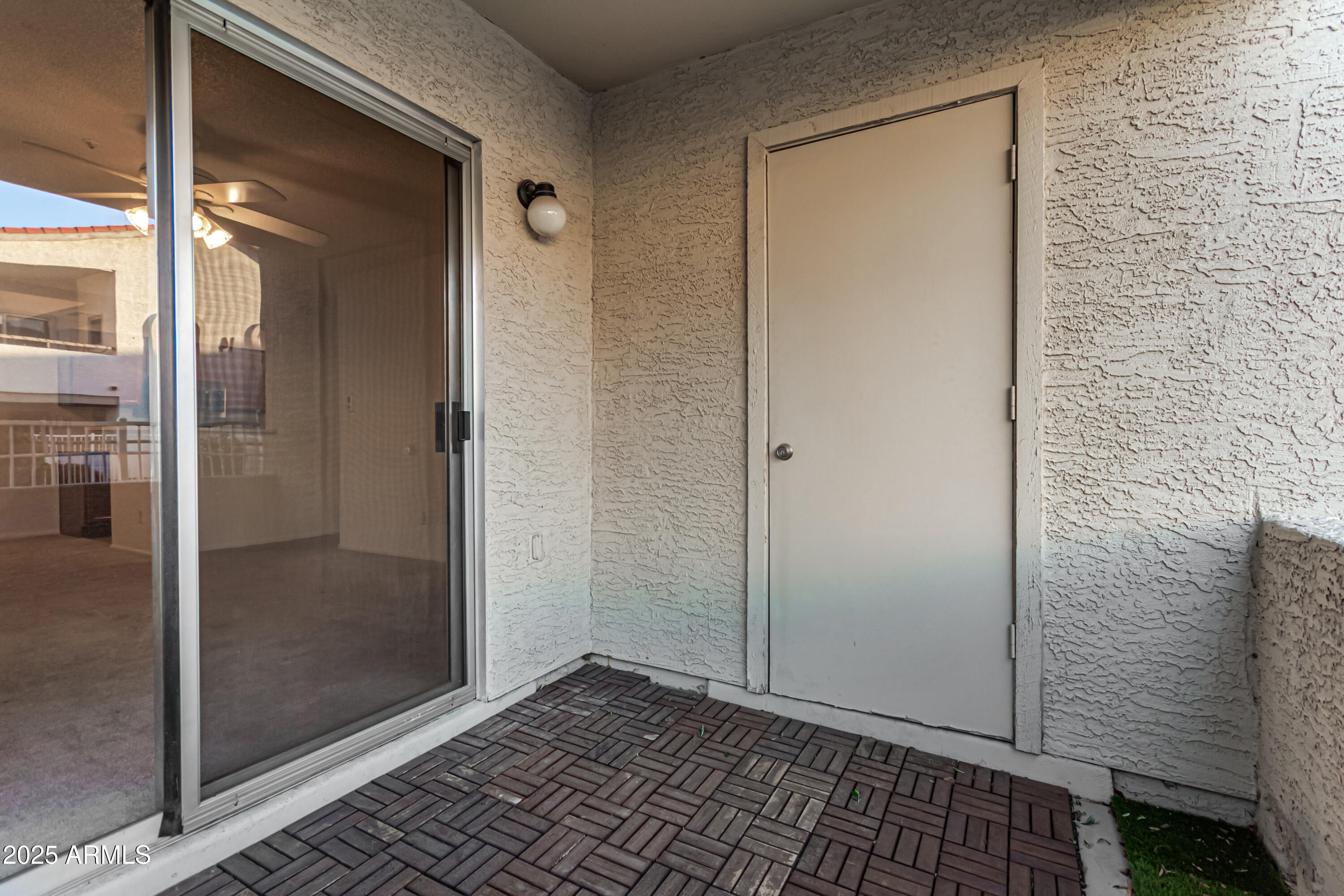 10610 S 48TH Street 1077