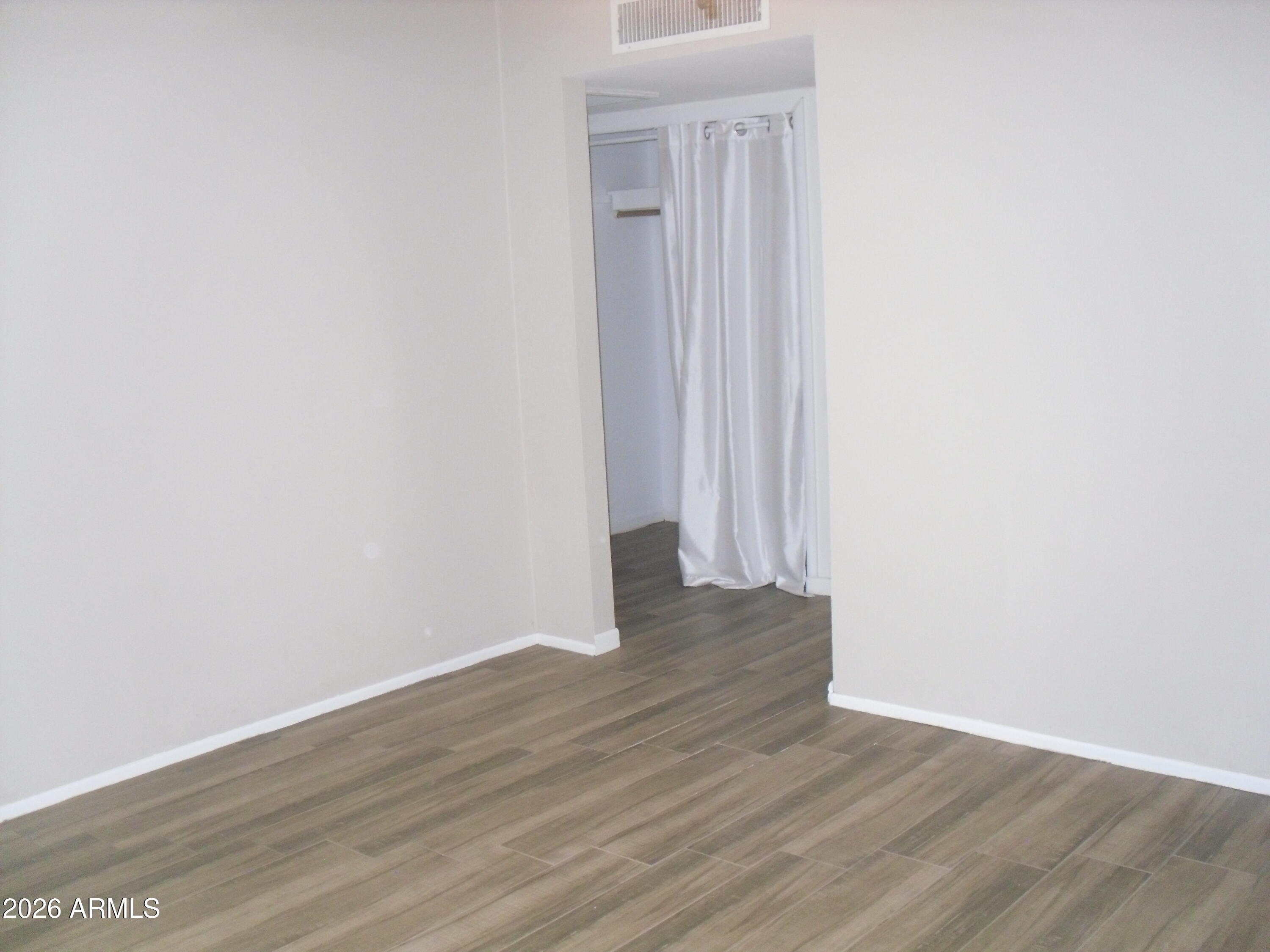 226 W CHOLLA Street W
