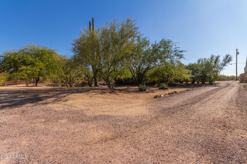 A home in Cave Creek