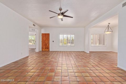 A home in Cave Creek