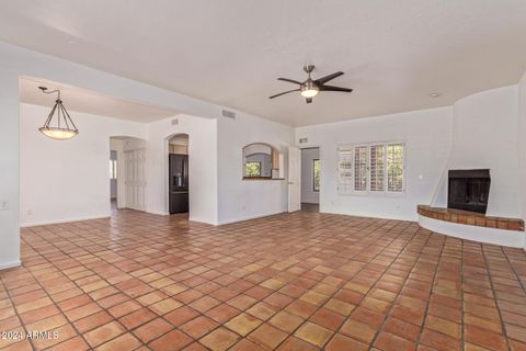 A home in Cave Creek