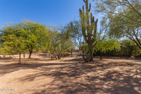 A home in Cave Creek