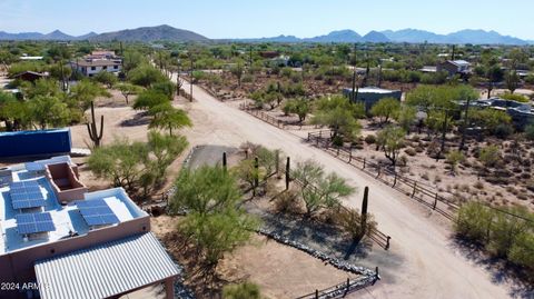 A home in Cave Creek