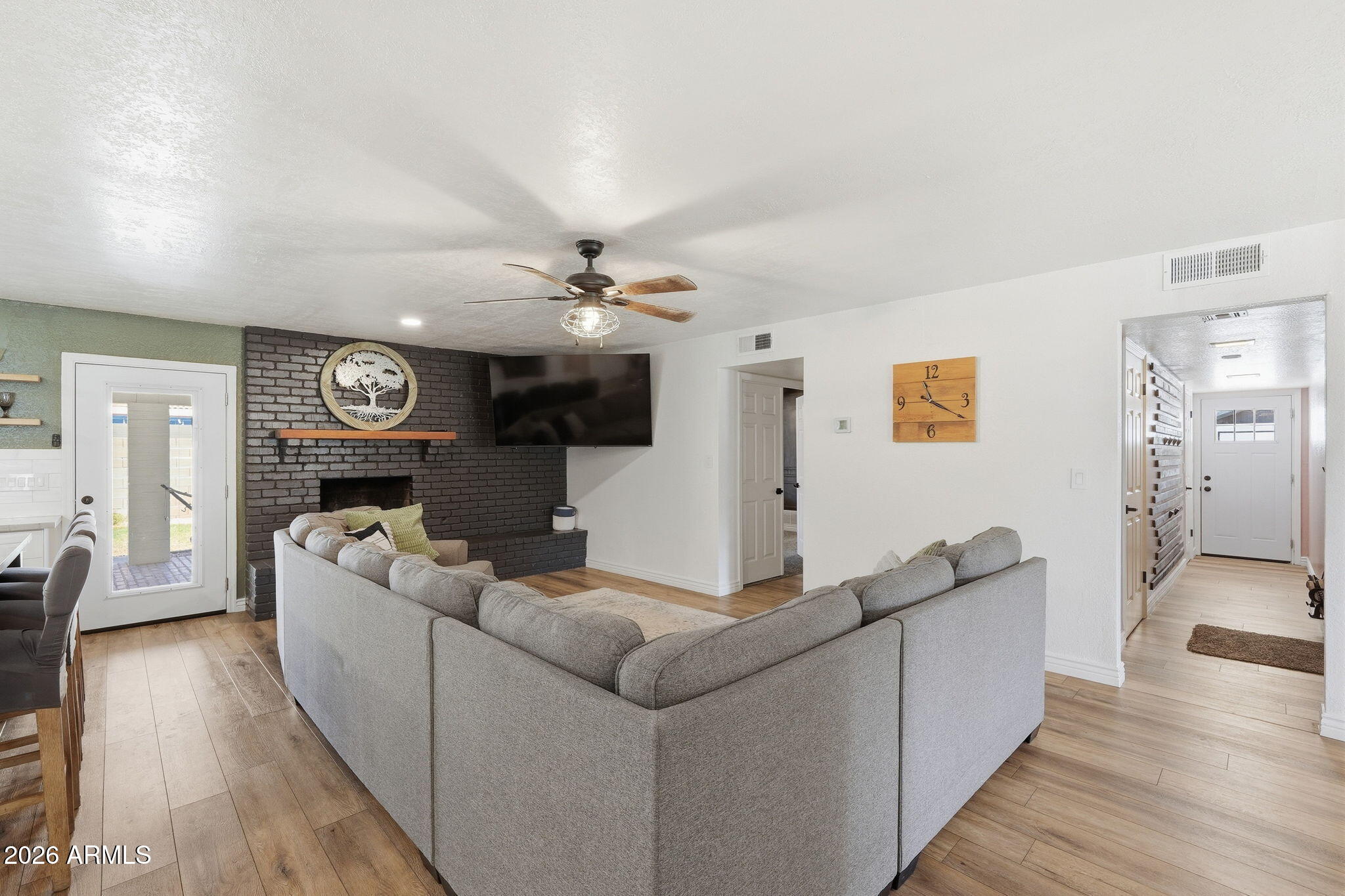 CITRUS SHADOWS - Residential