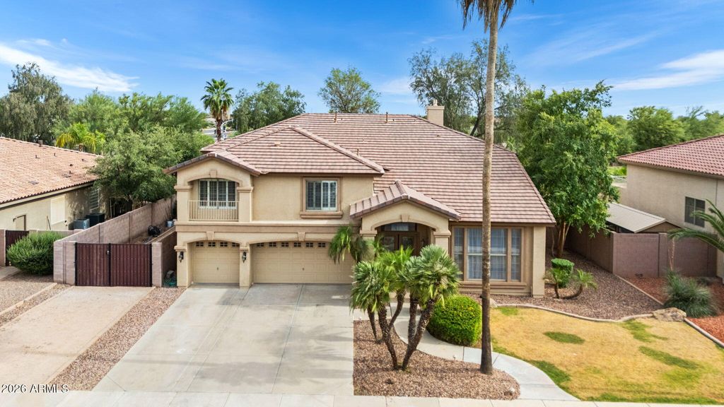 Photo of 935 E San Carlos Way, Chandler, AZ 85249 (MLS # 7031130)