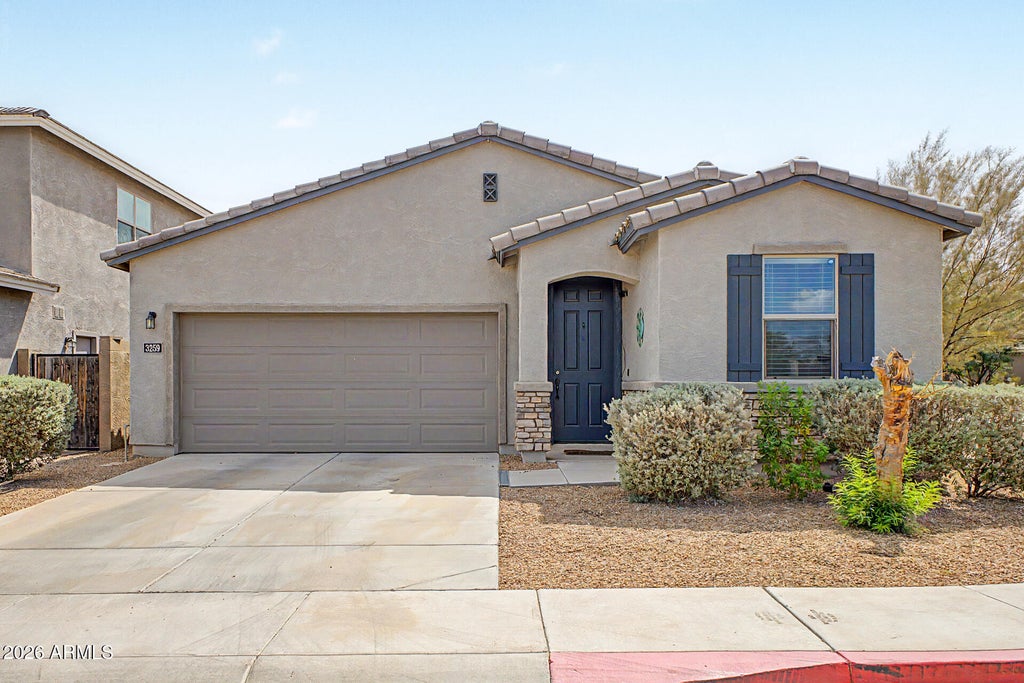 Photo of 3259 W Carter Road, Phoenix, AZ 85041 (MLS # 7093401)