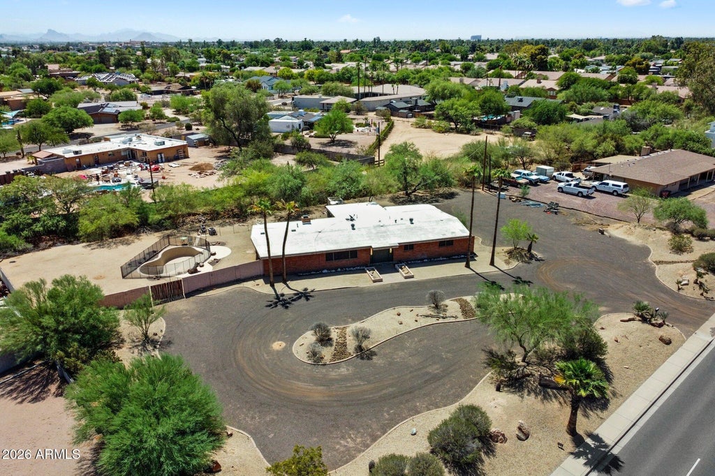 Photo of 11041 N Hayden Road, Scottsdale, AZ 85260 (MLS # 7061091)