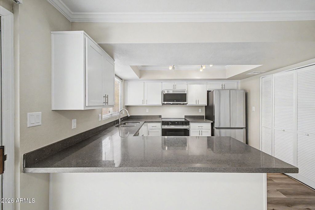 Photo of 6536 N 43rd Avenue, Glendale, AZ 85301 (MLS # 7032354)
