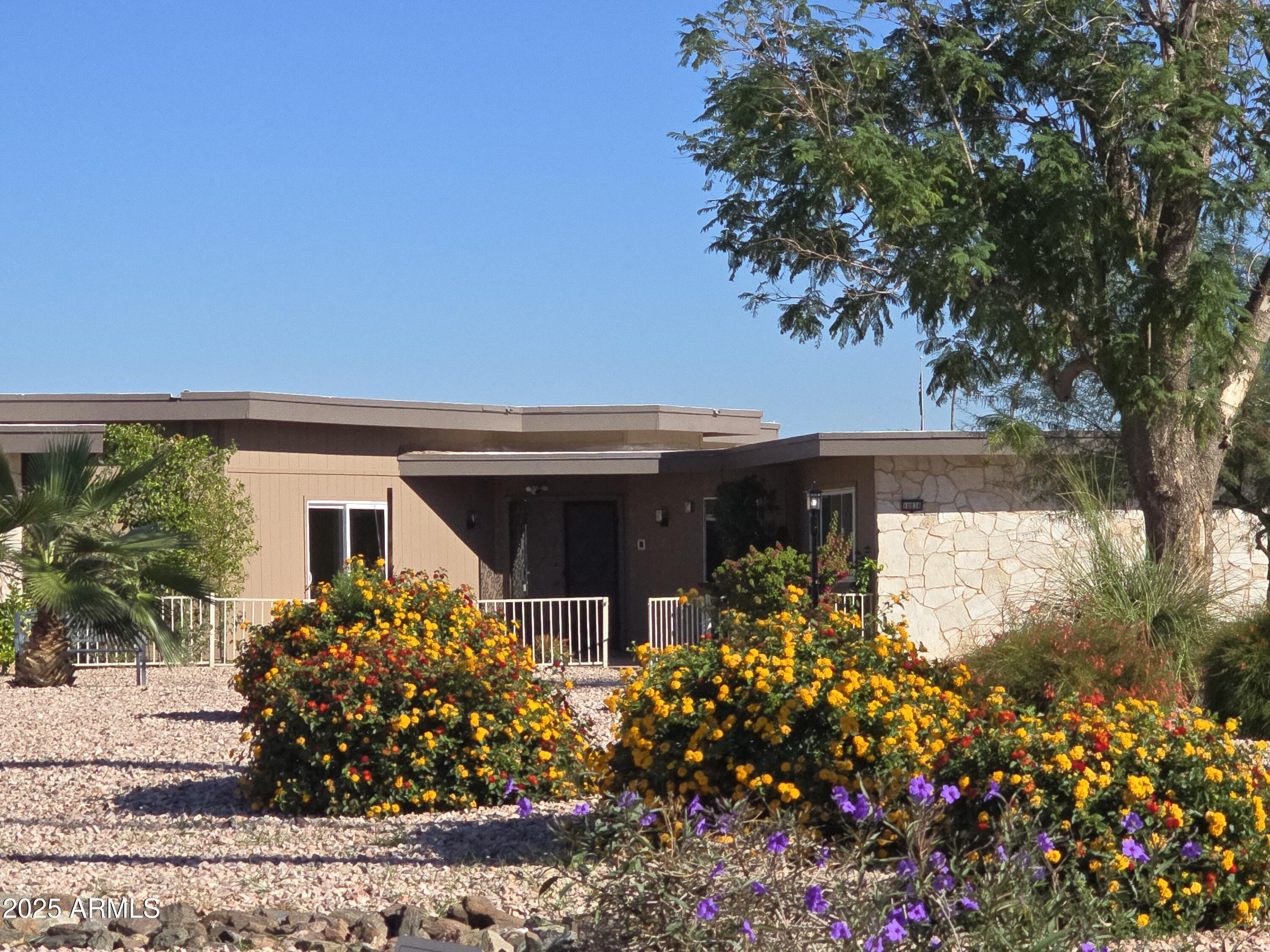 10838 W THUNDERBIRD Boulevard