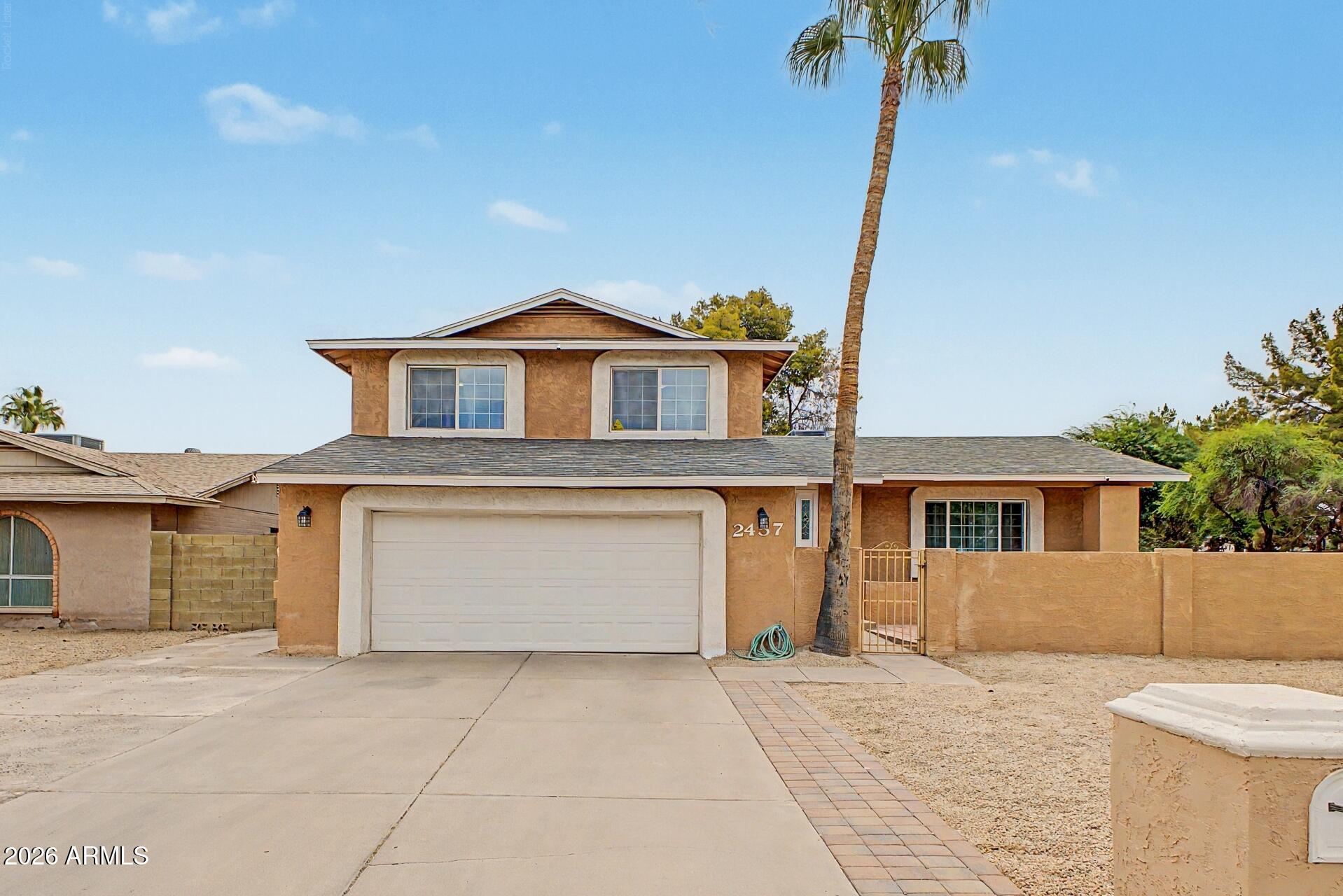 2457 W REDFIELD Road