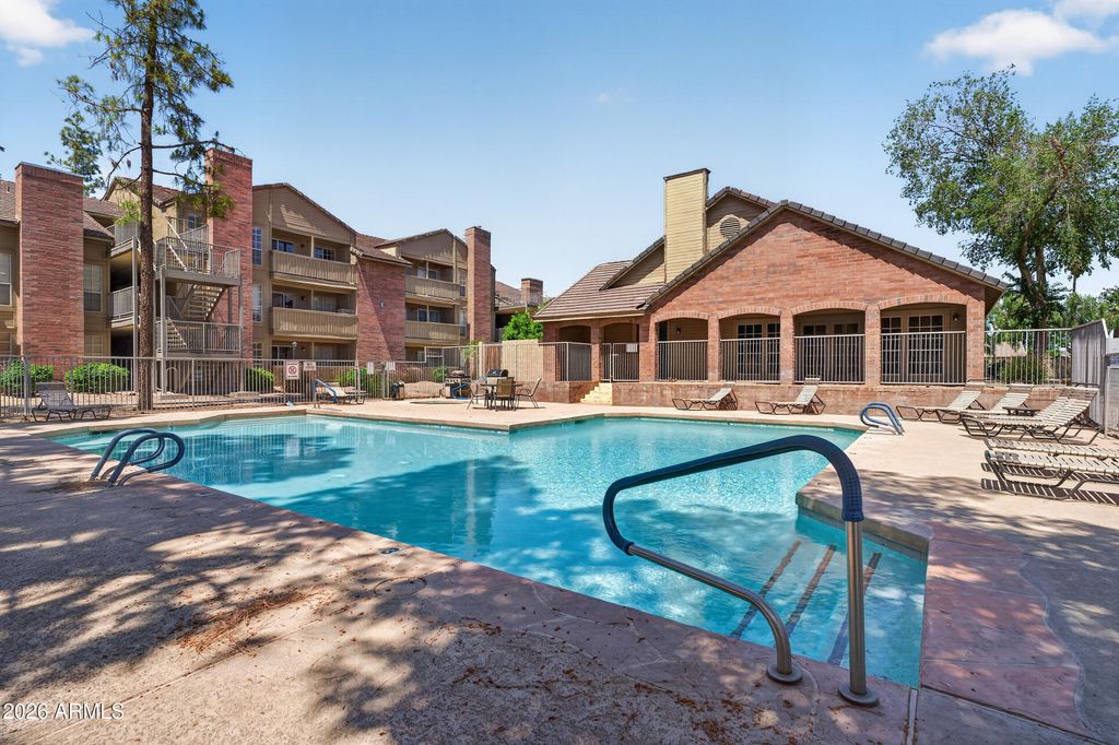 Photo of 200 E Southern Avenue E #303, Tempe, AZ 85282 (MLS # 7014372)