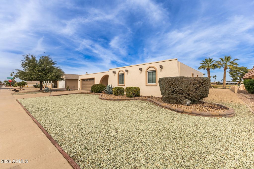 Photo of 10126 W Brookside Drive, Sun City, AZ 85351 (MLS # 6984614)
