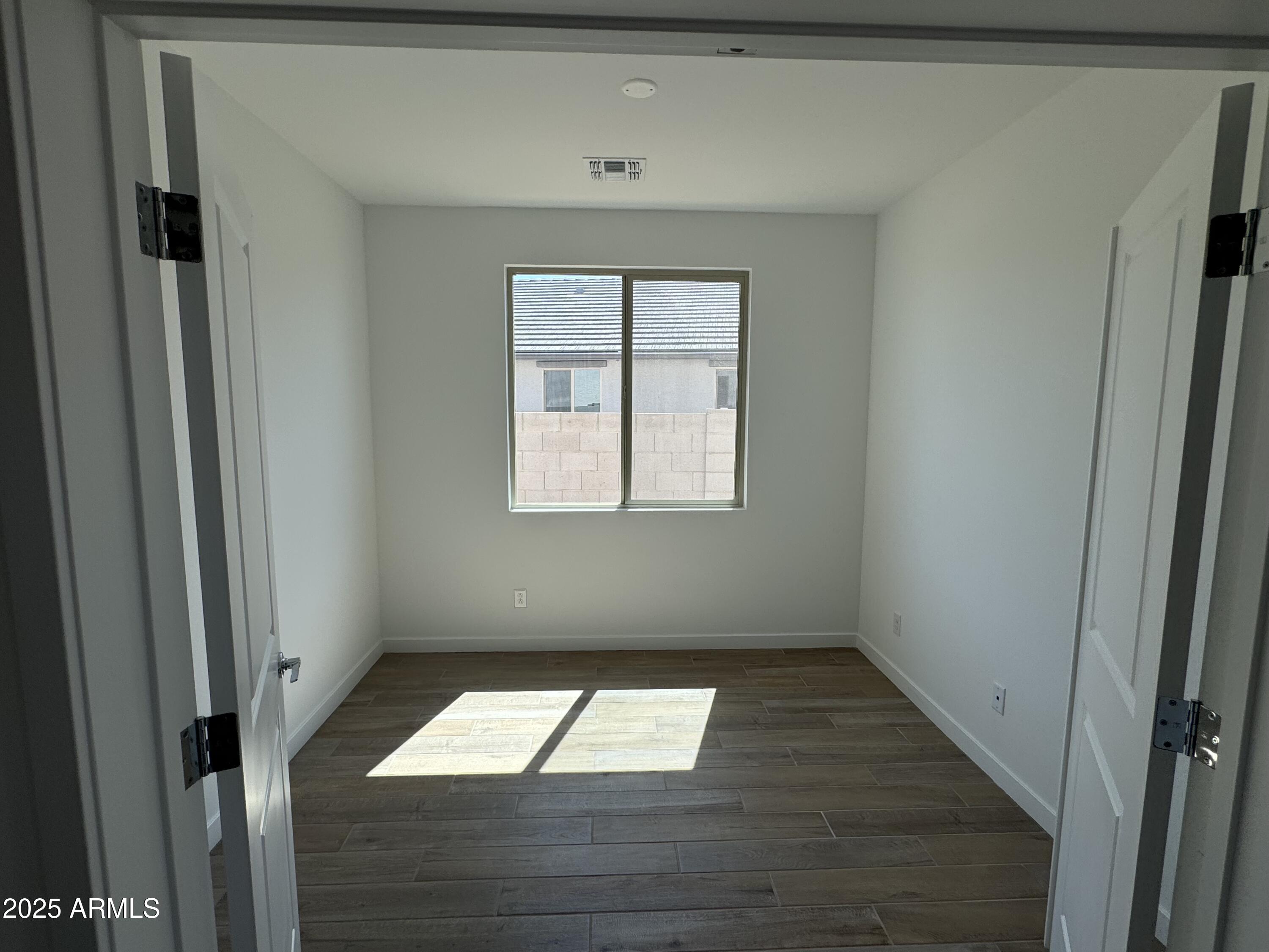 7386 E HACKAMORE Lane