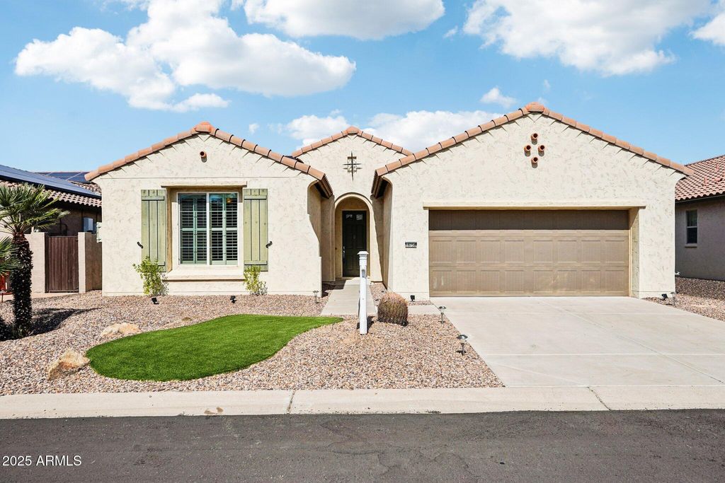Photo of 16758 W Almeria Road, Goodyear, AZ 85395 (MLS # 6931158)