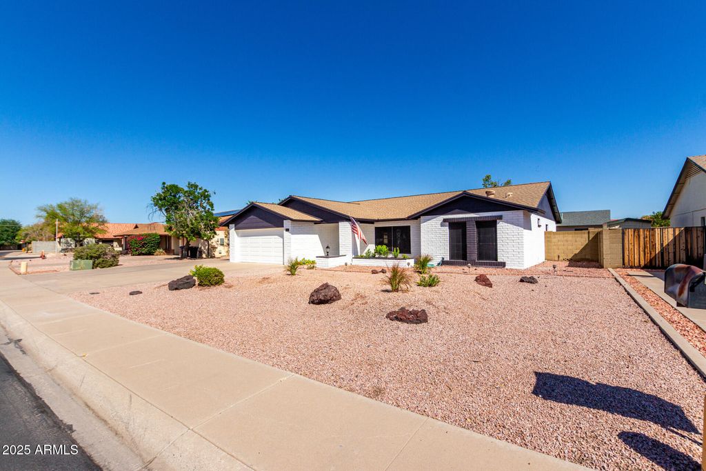 Photo of 7418 W Corrine Drive, Peoria, AZ 85381 (MLS # 6916179)