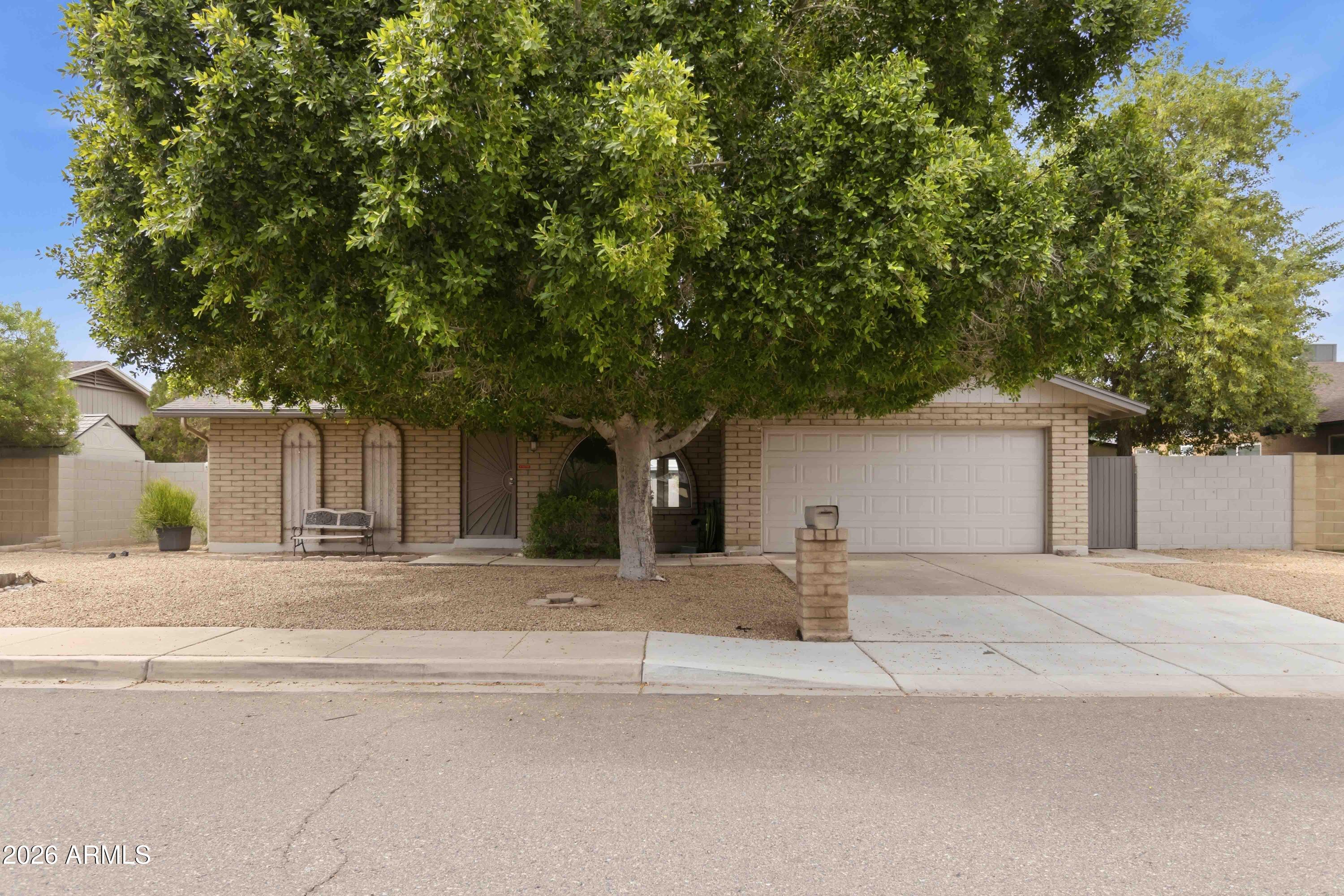 1111 W PALO VERDE Drive