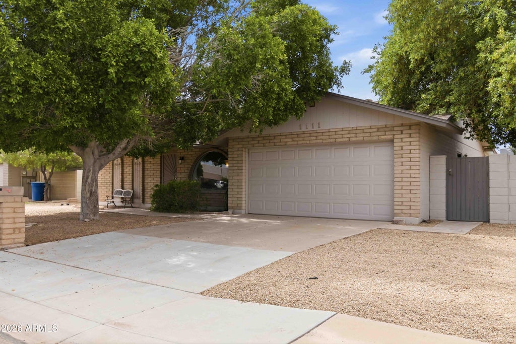 Photo of 1111 W Palo Verde Drive, Chandler, AZ 85224 (MLS # 7047389)