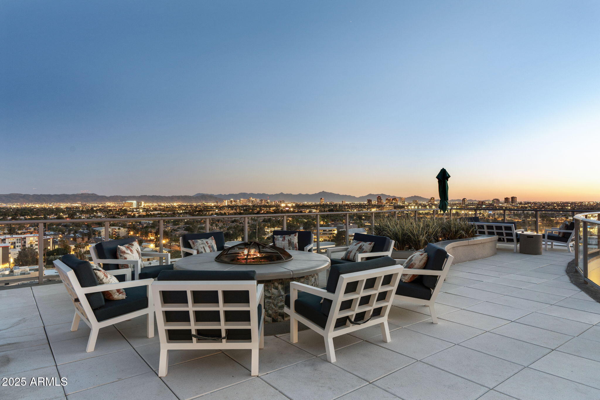 2211 E CAMELBACK Road 1203