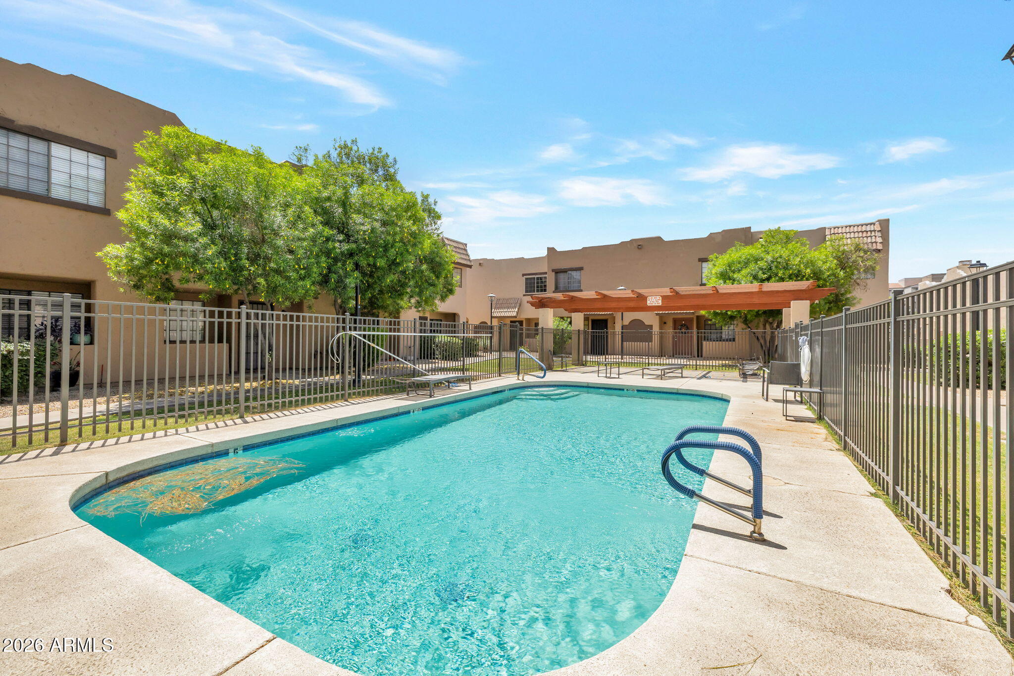 1935 W MORTEN Avenue W 25